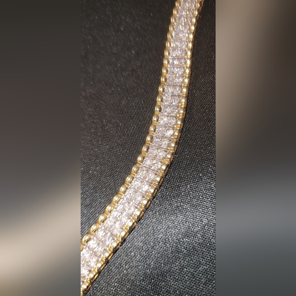Genuine Diamond,  10k Gold, 7",  Women's Bracelet
